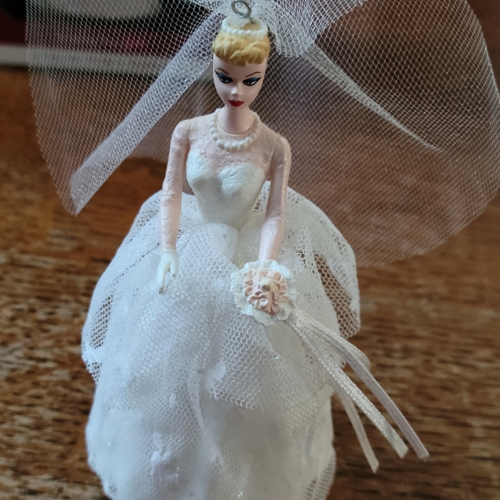 Wedding Day Barbie Hallmark Keepsake Ornament 1997